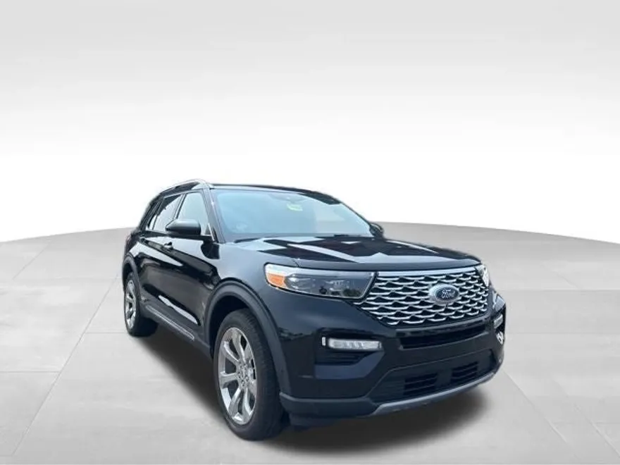 2020 Ford Explorer Platinum photo 1