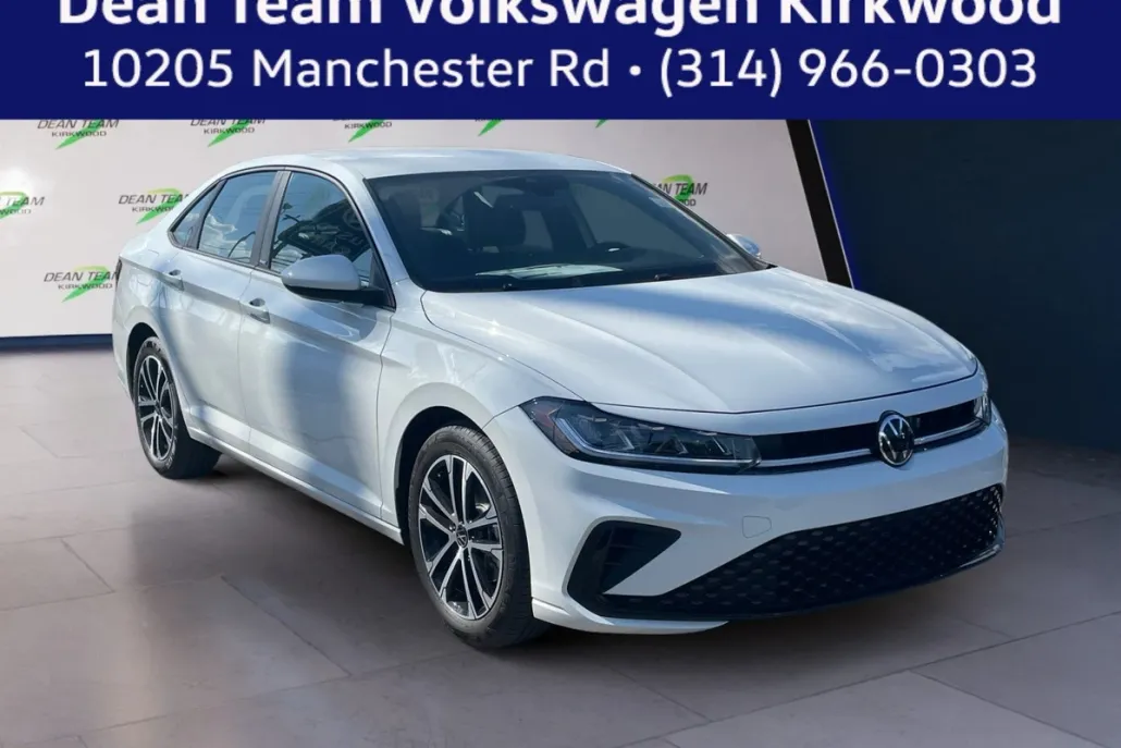 2026 Volkswagen Jetta Sport photo 1