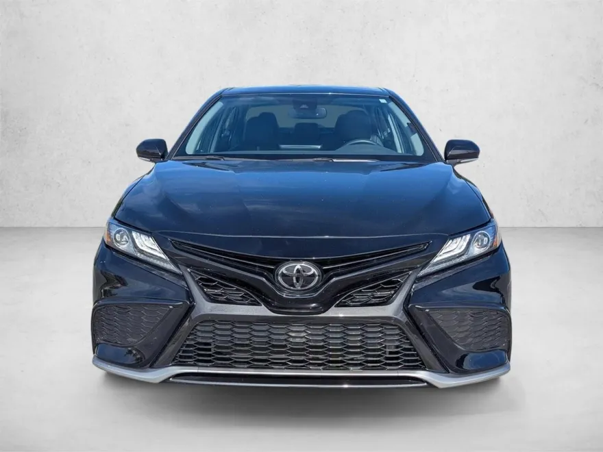2023 Toyota Camry XSE photo 1