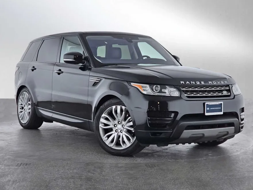 2017 Land Rover Range Rover Sport SE photo 1