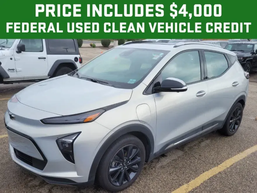 2022 Chevrolet Bolt EUV Premier photo 1