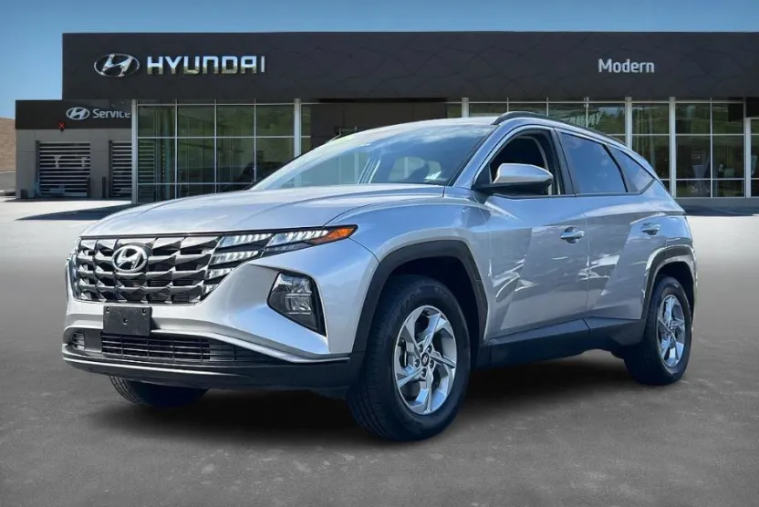 2024 Hyundai Tucson SEL photo 1