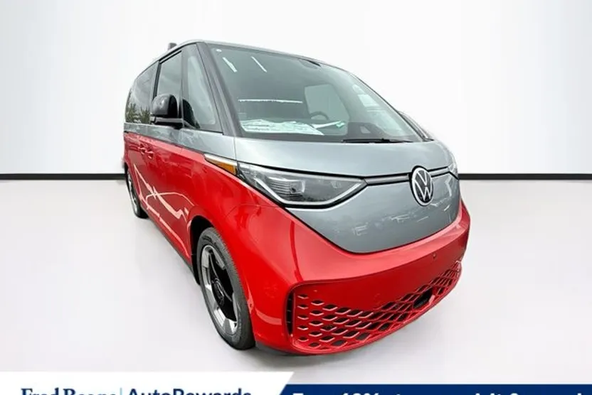 2025 Volkswagen ID. Buzz Pro Plus photo 1