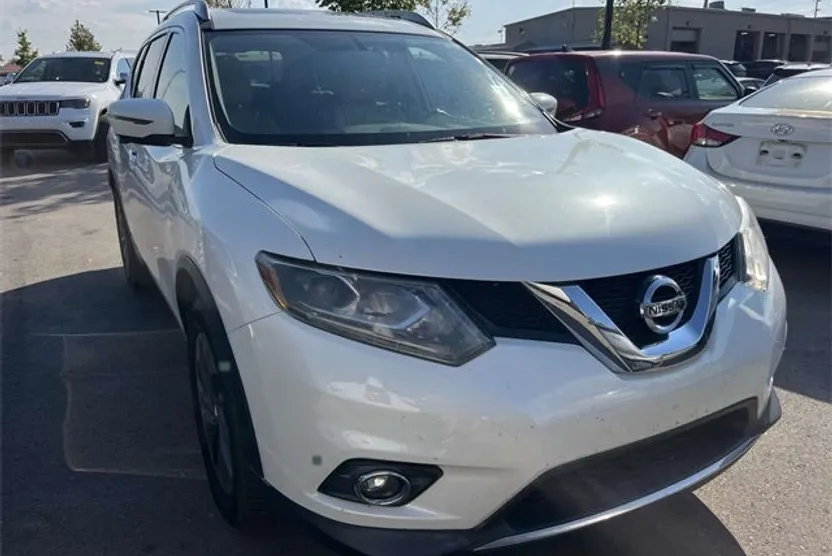 2016 Nissan Rogue SL photo 1