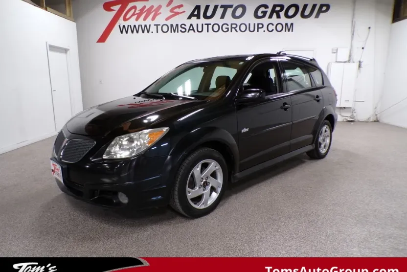 2006 Pontiac Vibe Base photo 1