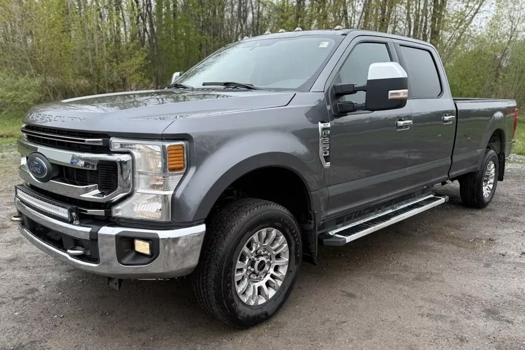 2022 Ford F-250 XLT photo 1