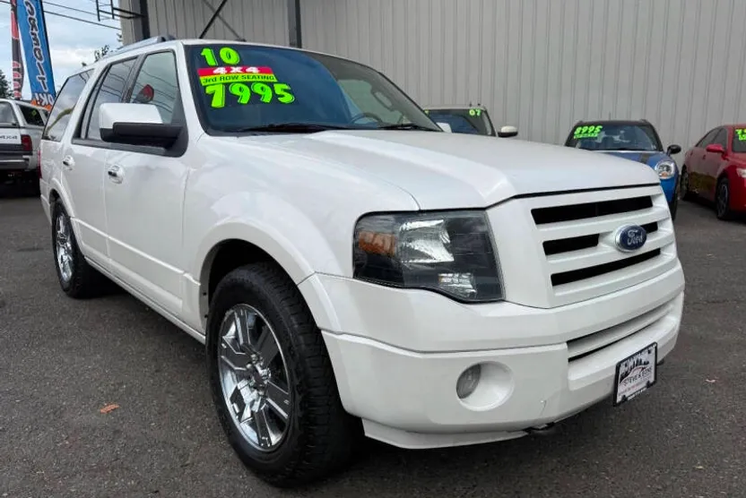 2010 Ford Expedition Limited photo 1
