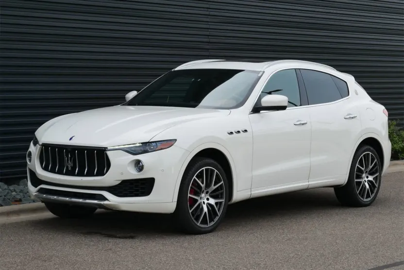 2017 Maserati Levante photo 1