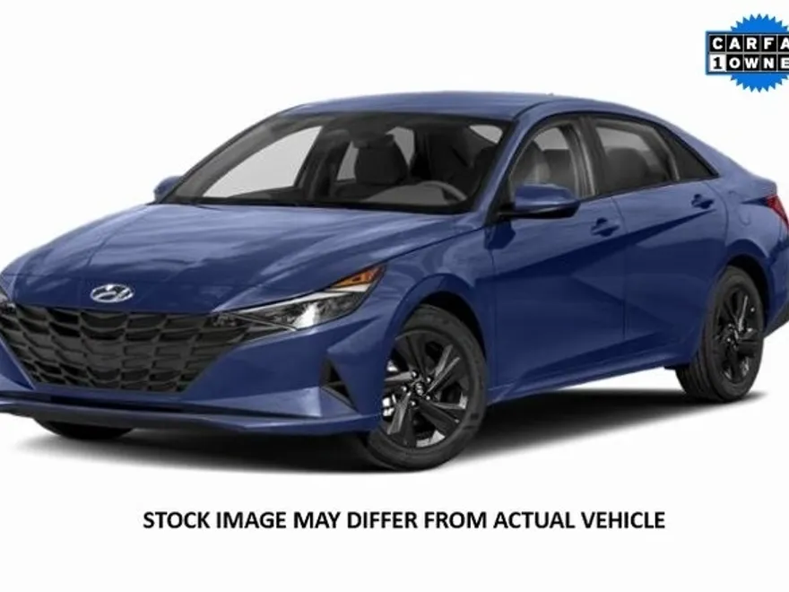 2023 Hyundai Elantra SEL photo 1