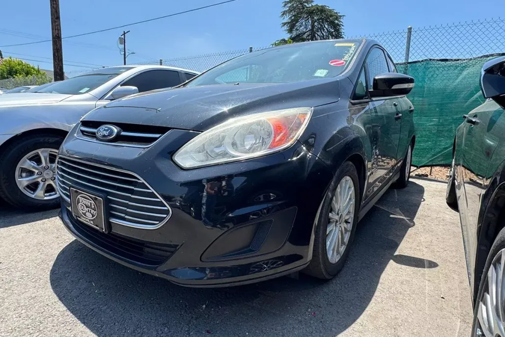 2015 Ford C-Max Hybrid SE photo 1