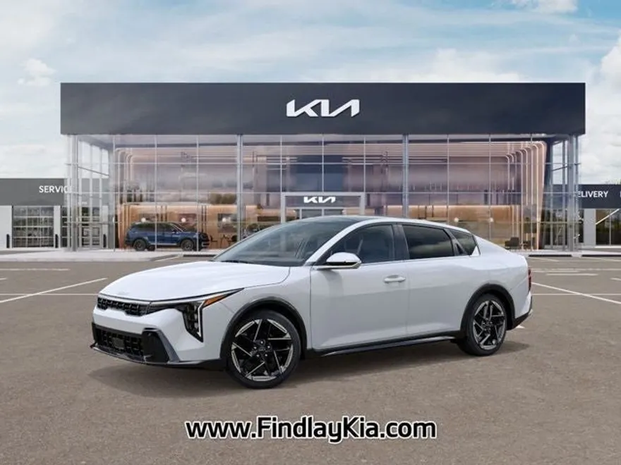2025 Kia K4 GT-Line photo 1