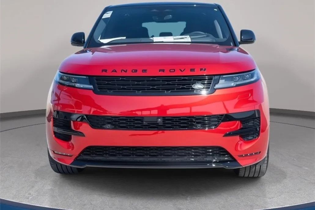 2025 Land Rover Range Rover Sport SE photo 1