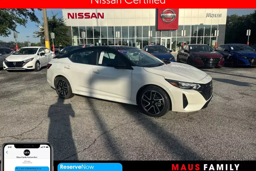 2025 Nissan Sentra SR photo 1