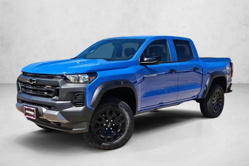2026 Chevrolet Colorado Trail Boss photo 1