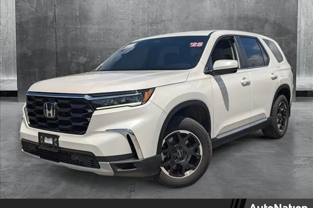 2025 Honda Pilot EX-L photo 1