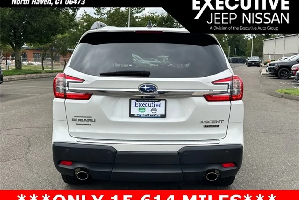 2023 Subaru Ascent Touring photo 1