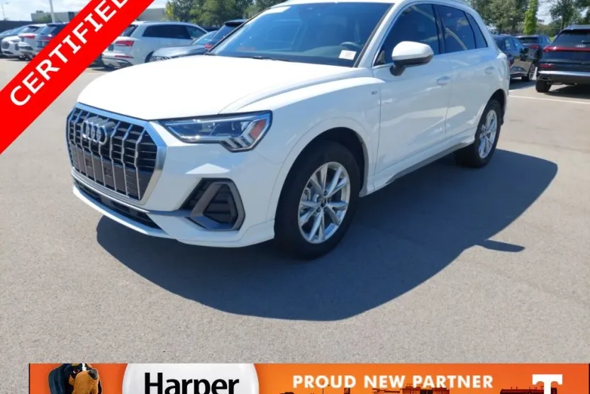 2024 Audi Q3 Premium Plus S line photo 1