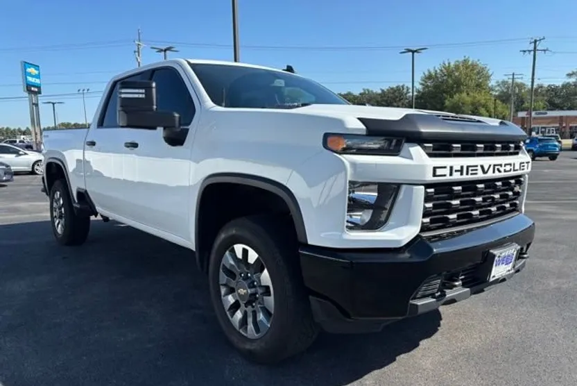 2023 Chevrolet Silverado 2500HD Custom photo 1