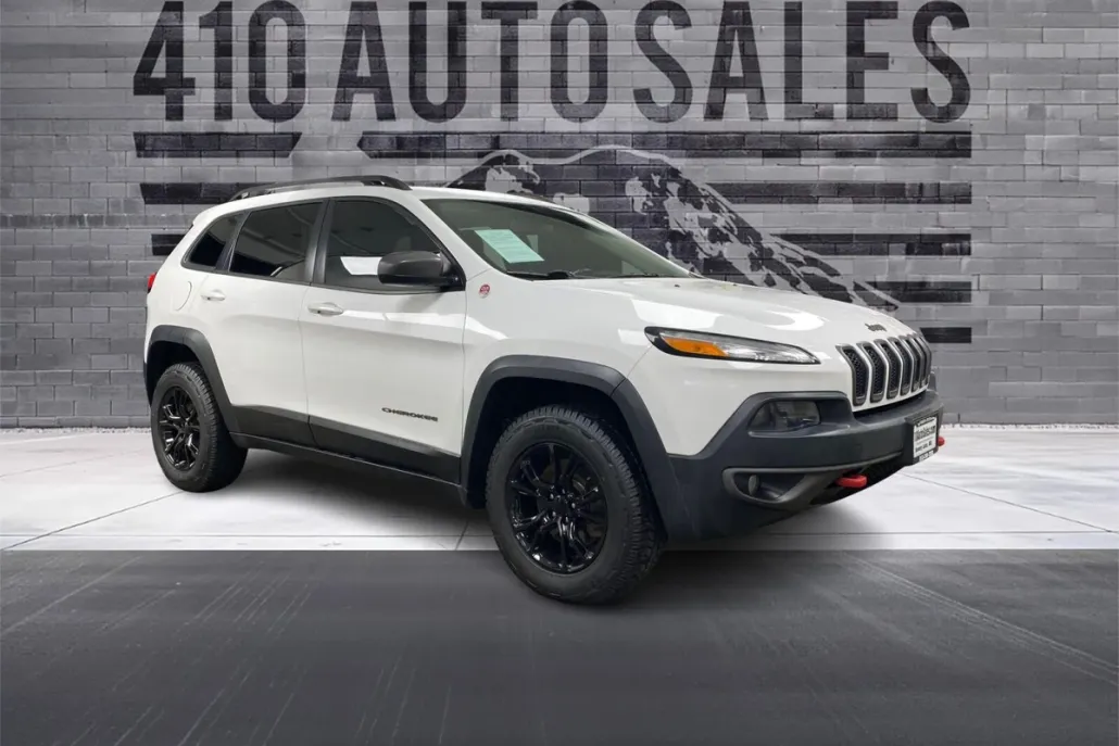 2015 Jeep Cherokee Trailhawk photo 1