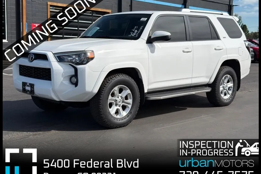 2015 Toyota 4Runner SR5 4WD photo 1