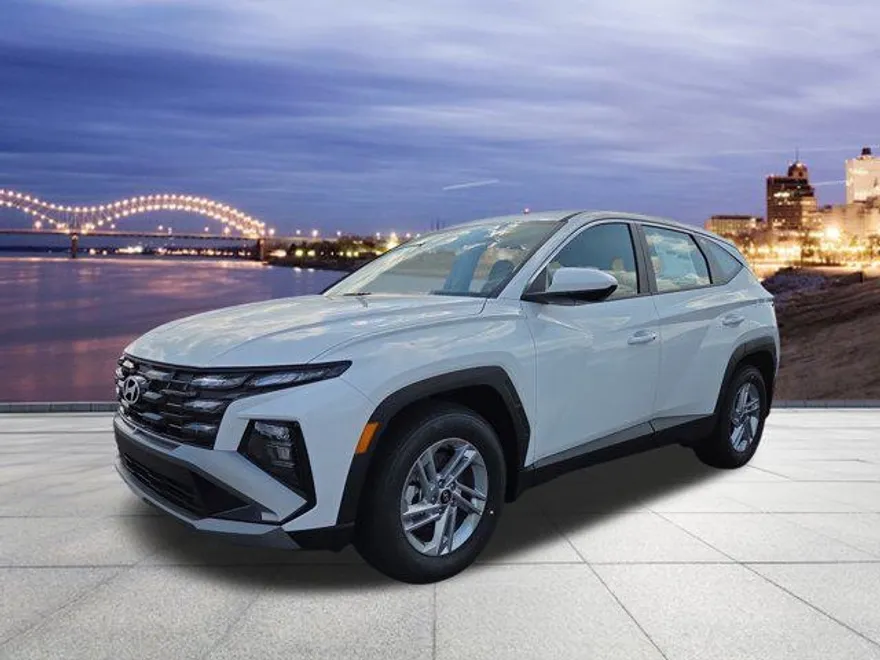 2025 Hyundai Tucson SE photo 1