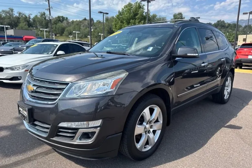 2016 Chevrolet Traverse LTZ photo 1