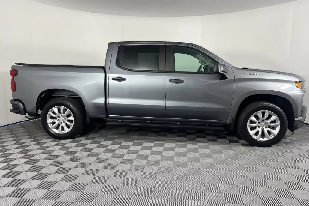 2021 Chevrolet Silverado 1500 Custom photo 1