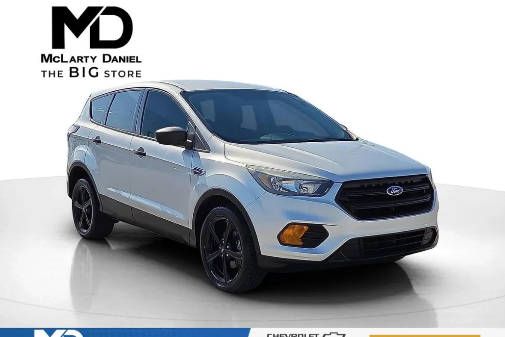 2018 Ford Escape S photo 1