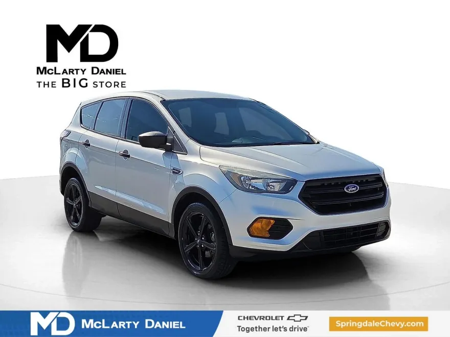 2018 Ford Escape S photo 1