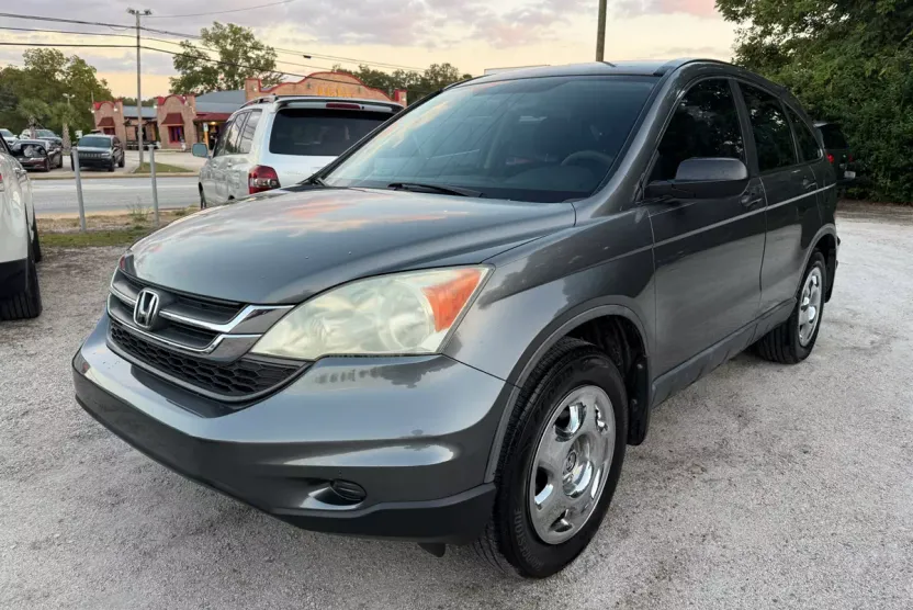 2010 Honda CR-V LX photo 1