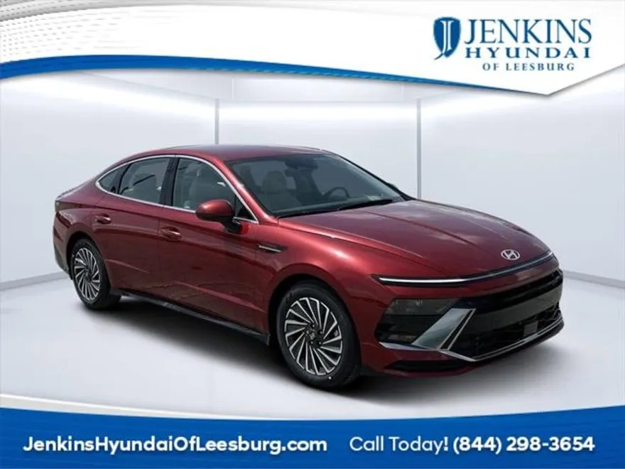 2025 Hyundai Sonata Hybrid SEL photo 1