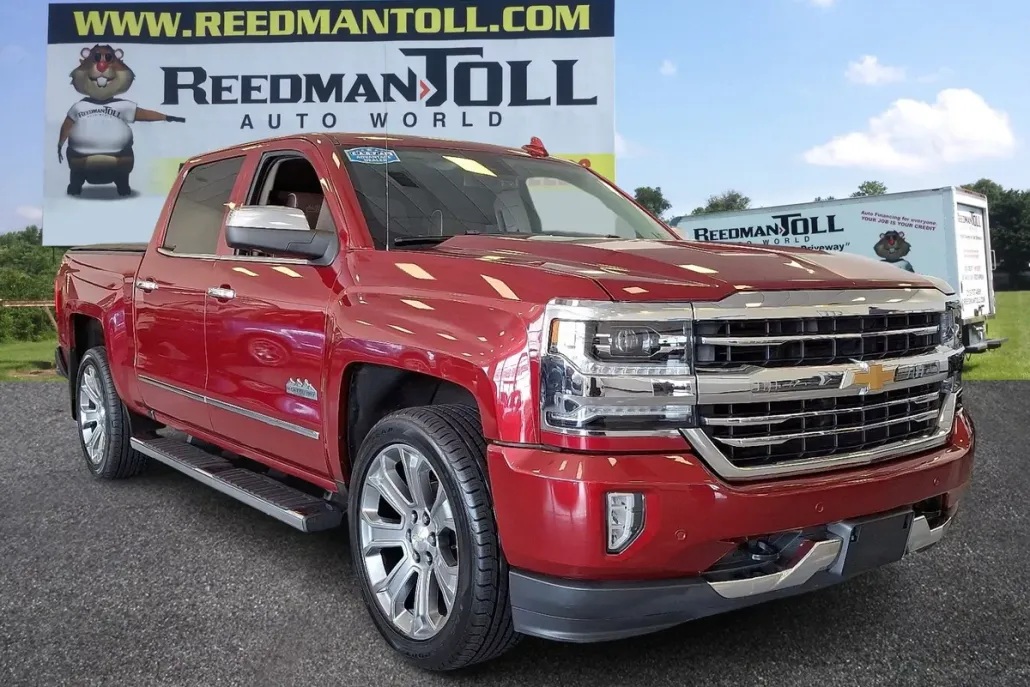 2018 Chevrolet Silverado 1500 High Country photo 1