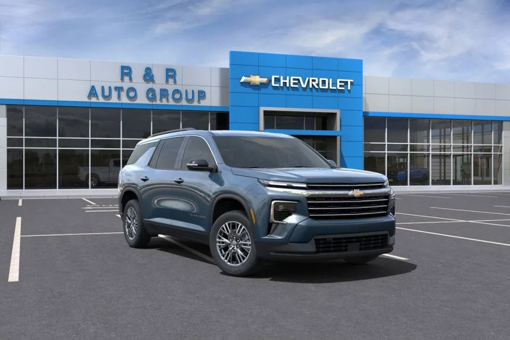 2025 Chevrolet Traverse photo 1