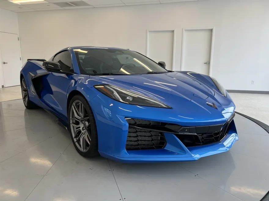 2024 Chevrolet Corvette Z06 Coupe 3LZ photo 1