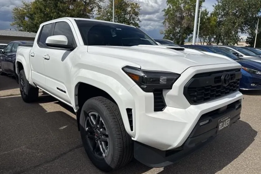 2024 Toyota Tacoma TRD Sport photo 1