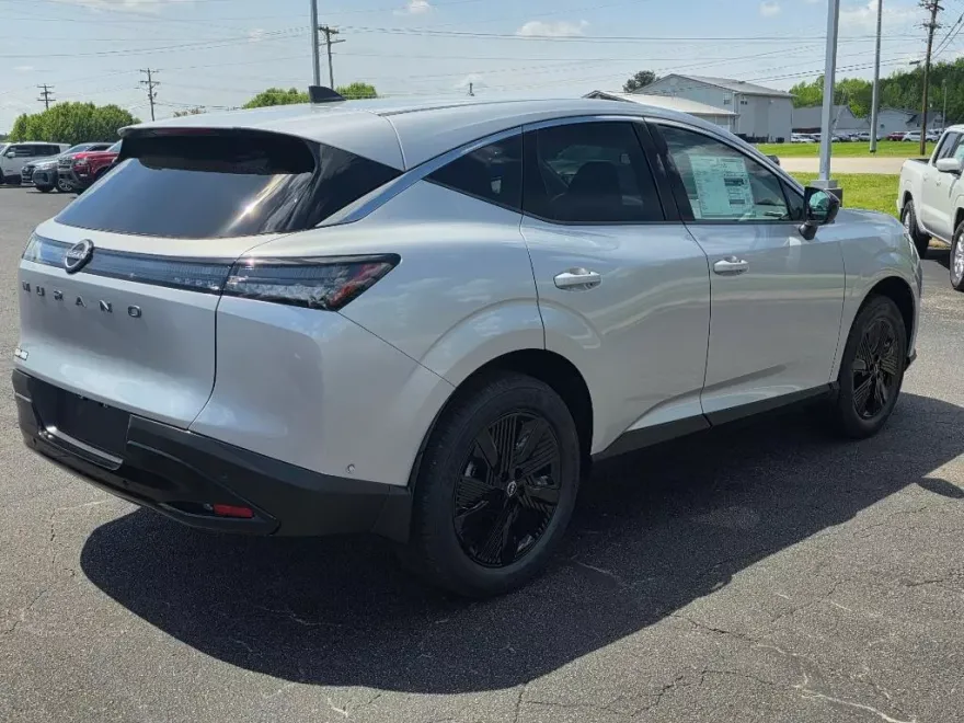 2025 Nissan Murano SV photo 1