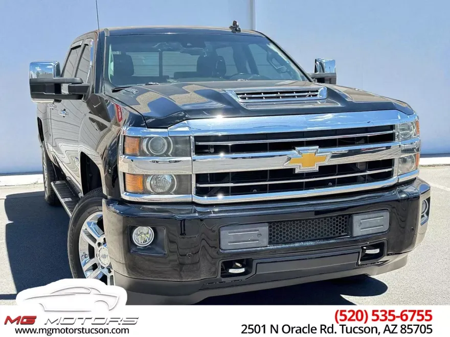 2018 Chevrolet Silverado 2500HD High Country photo 1