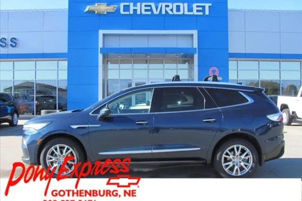 2023 Buick Enclave Premium photo 1