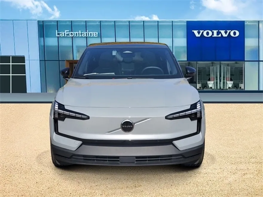 2025 Volvo EX30 Plus photo 1