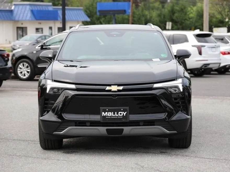 2024 Chevrolet Blazer EV photo 1