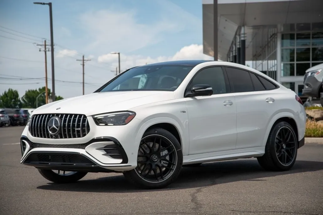 2025 Mercedes Benz GLE AMG 53 photo 1