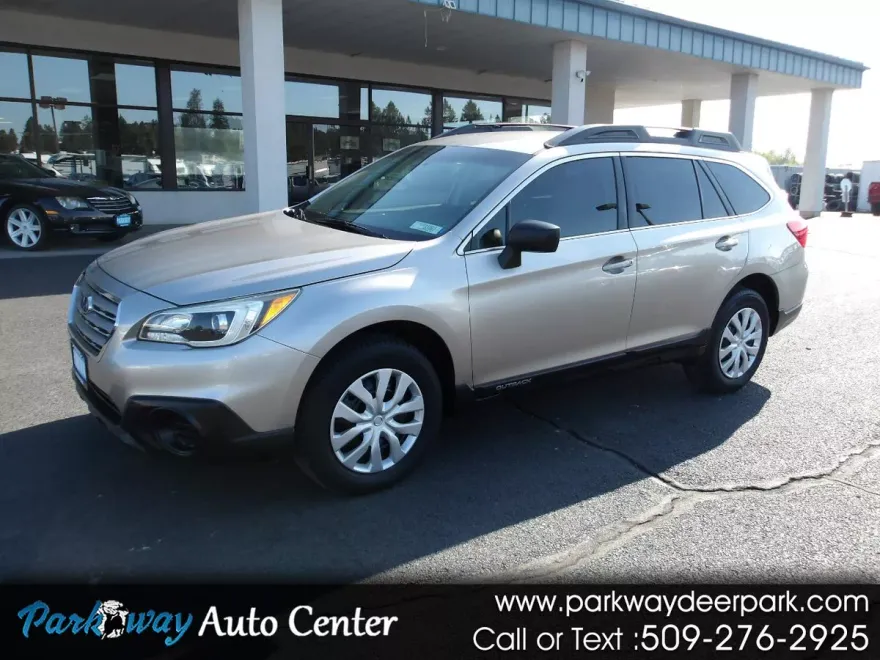 2015 Subaru Outback 2.5i photo 1