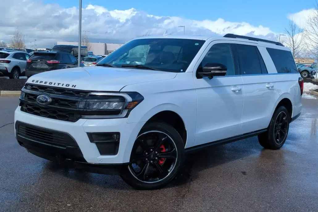 2024 Ford Expedition MAX Limited photo 1