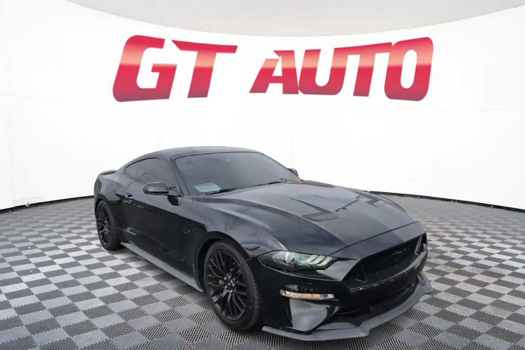 2020 Ford Mustang GT Premium photo 1
