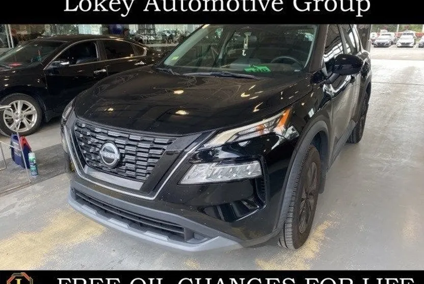 2023 Nissan Rogue SV photo 1