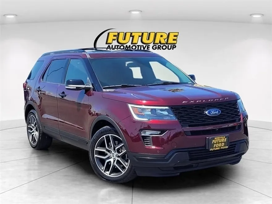 2018 Ford Explorer Sport photo 1