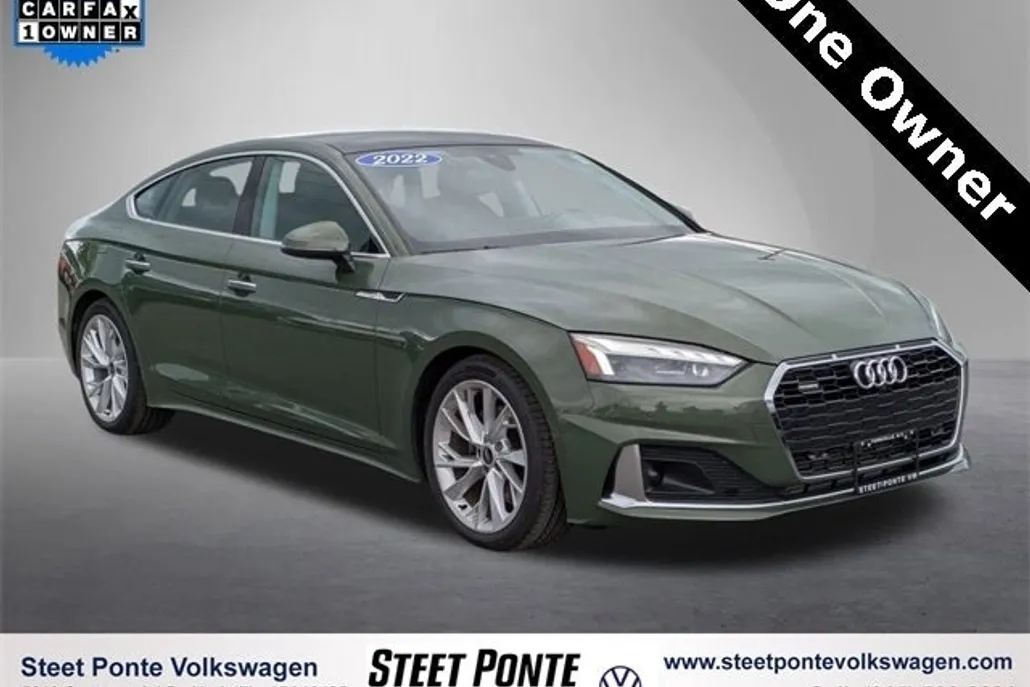 2022 Audi A5 Premium Plus Quattro photo 1