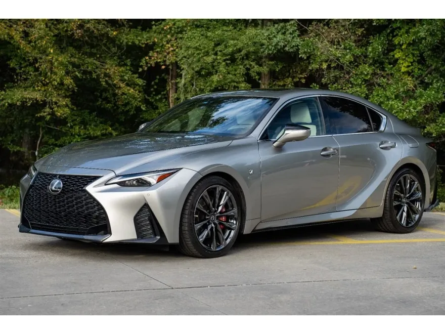 2022 Lexus IS 350 photo 1