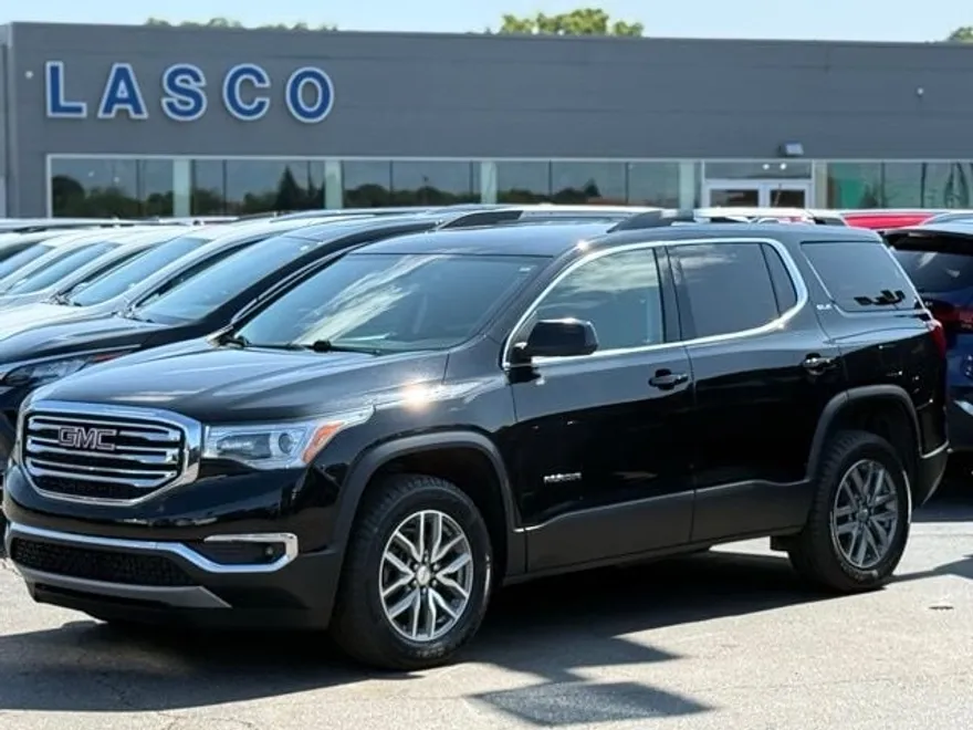 2018 Gmc Acadia SLE photo 1