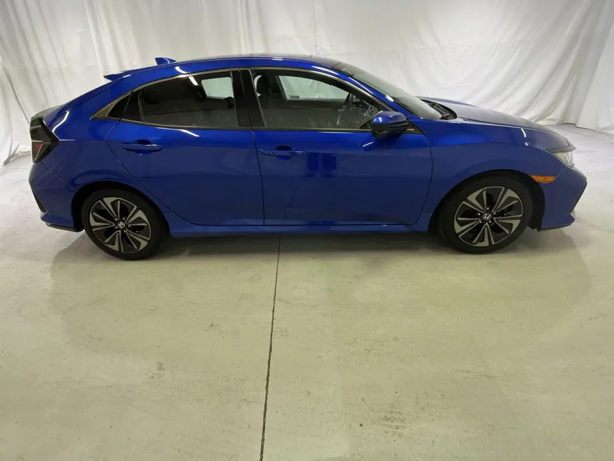 2019 Honda Civic Hatchback EX photo 1